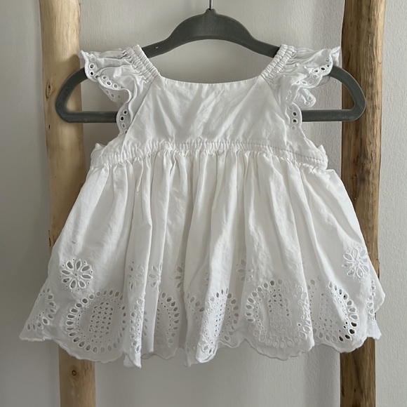 Baby Gap White Eyelet Dress Size 3-6 months - Picture 3 of 4